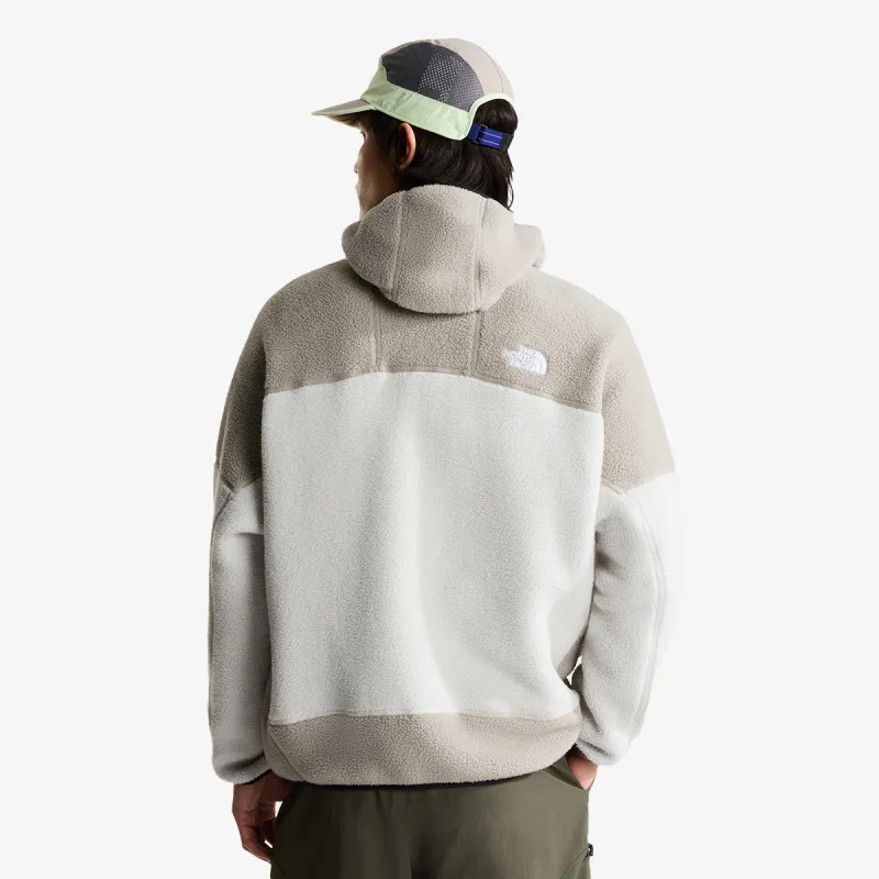 The North Face Never Stop Exploring 