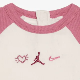 Nike JHG LOVE IS IN THE 