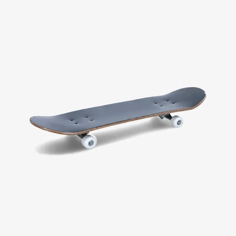 Action Skateboard 