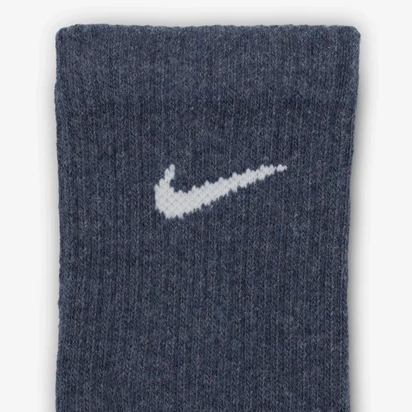 Nike Everyday Plus 