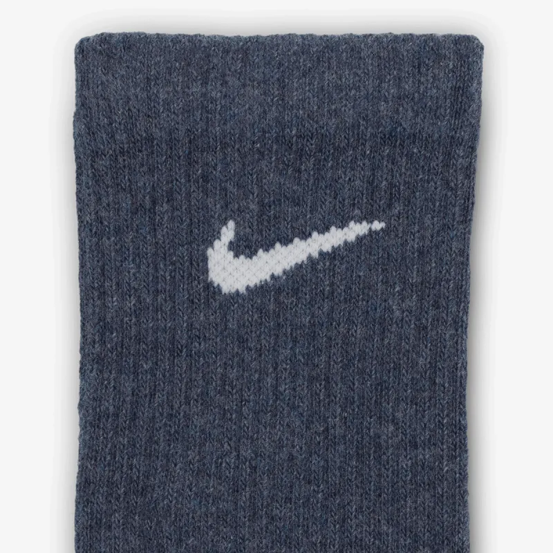 Nike Everyday Plus 