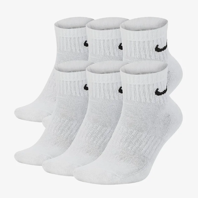 Nike Everyday Cushioned 