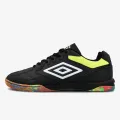 Umbro PIVOT 