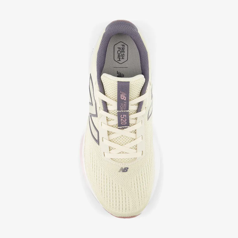 New Balance 520 