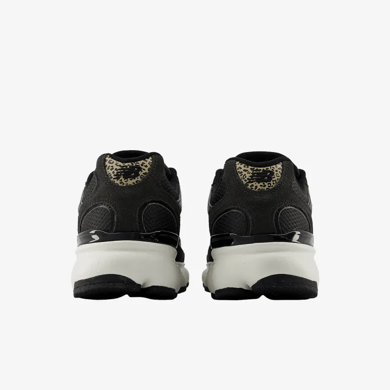 New Balance 603 