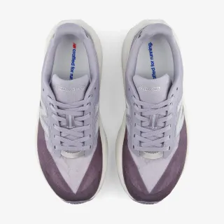New Balance FCX 