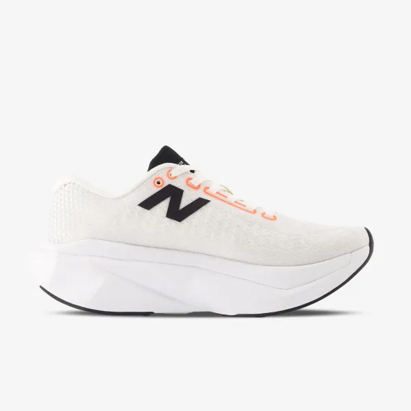 New Balance FuelCell 