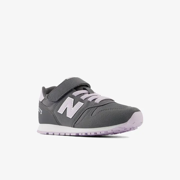 New Balance 373 
