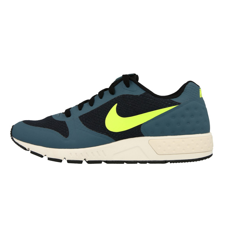 nike nightgazer lw se