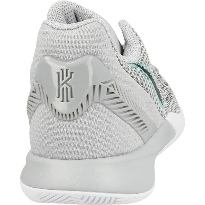 nike kyrie flytrap cena