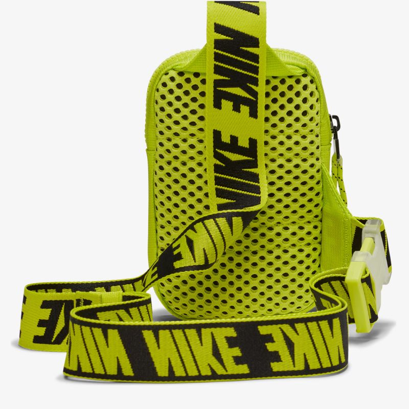 Nike - NK SPRTSWR ESSENTIALS S HIP P 'BLACK/BLACK/WHITE' - VegNonVeg