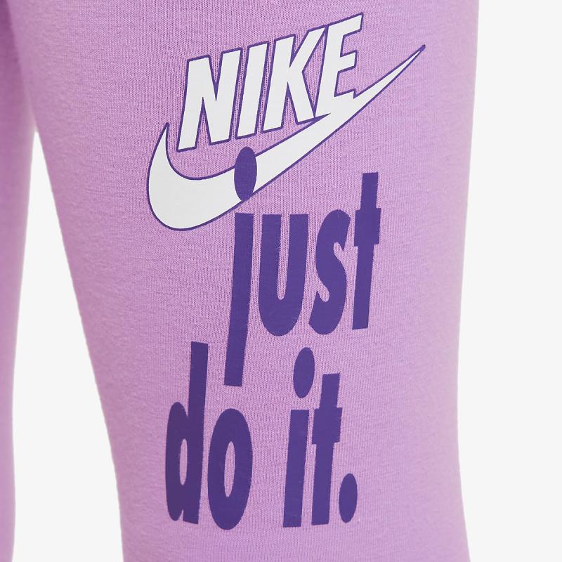 Nike PREMIUM 