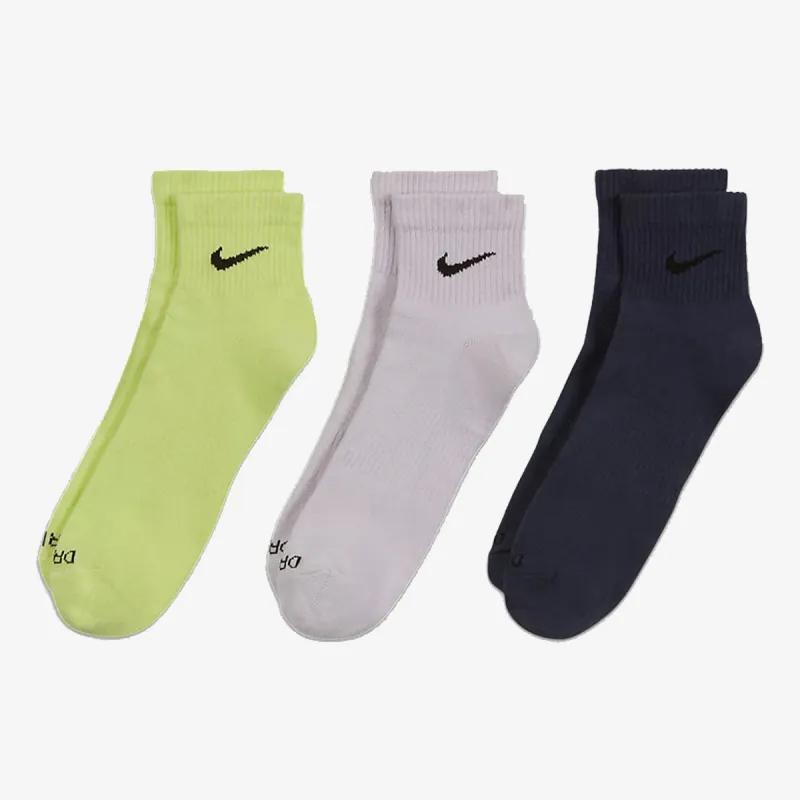 Nike Everyday Plus Lightweight Ankle 3Pairs 